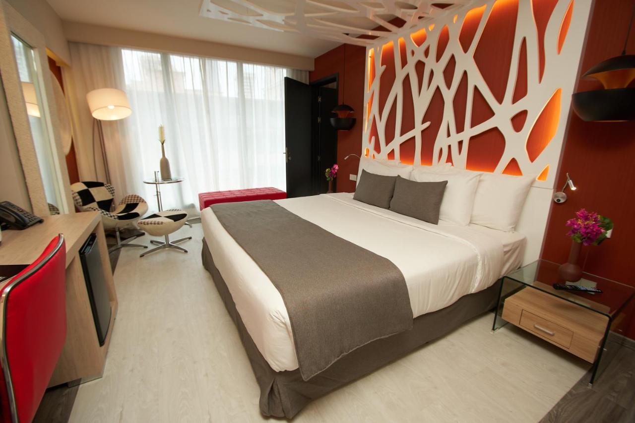 Gran Evenia Panama Hotel Exterior photo A room at the hotel